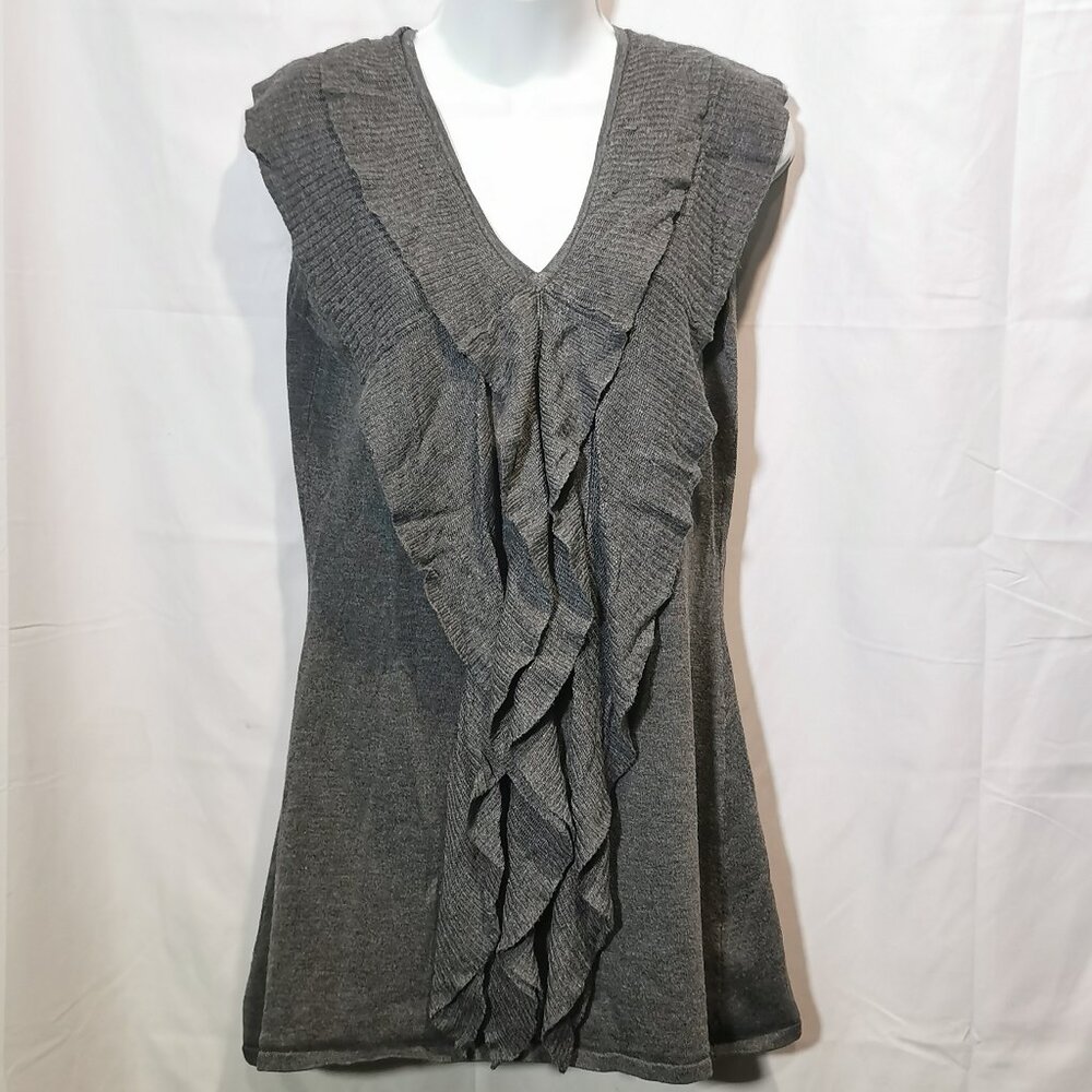 Double Ruffle Neckline Knit Sweater Tank Size S EUC #133